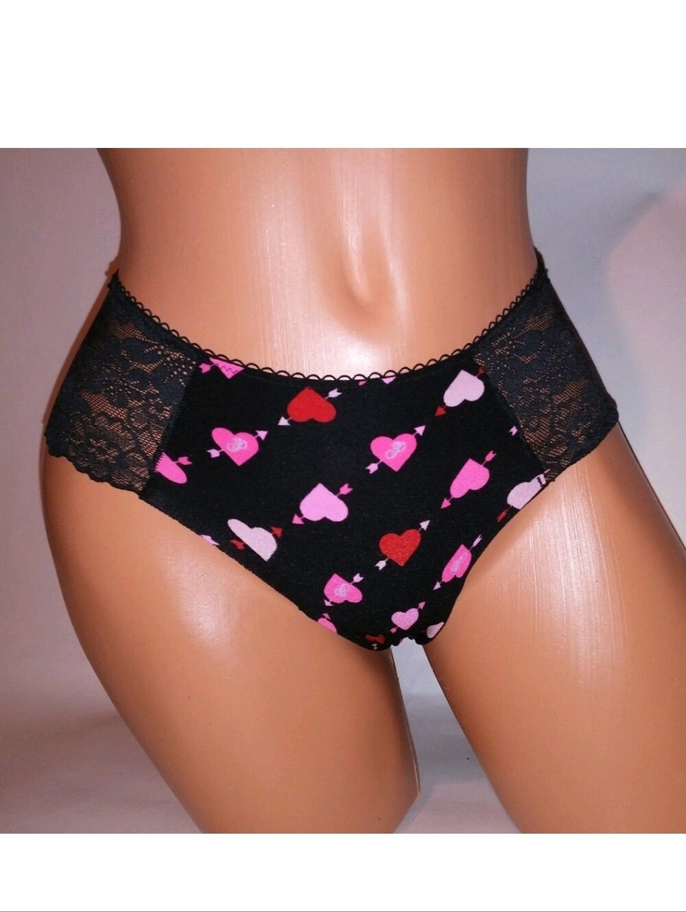 Victoria's secret pink no show lace valentines hearts cheeky panty SMALL